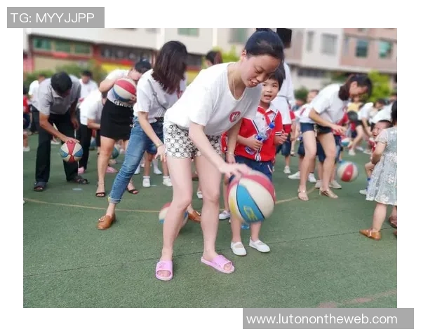 幼儿篮球妆的创意搭配技巧与可爱造型展示让孩子们在球场上更具魅力